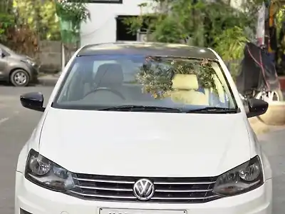 2016 फ़ॉक्सवैगन वेंटो  हाईलाइन डीज़ल ऑटोमैटिक [2015-2016] 1