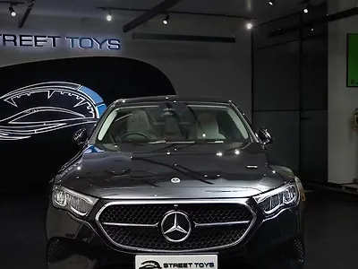 2025 Mercedes-Benz E-Class E200 LWB 2WD Mild Hybrid(Electric + Petrol) 2.0L Turbo Automatic 1