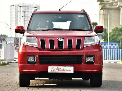 Second Hand Mahindra TUV300 T8 AMT in Kolkata