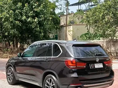 Second Hand BMW X5 xDrive 30d in Raipur