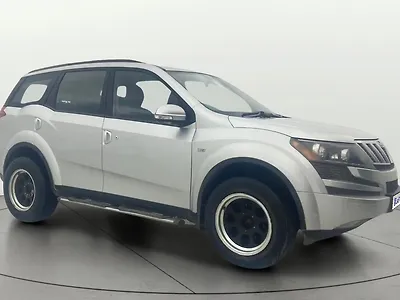2013 Mahindra XUV500 W6 1