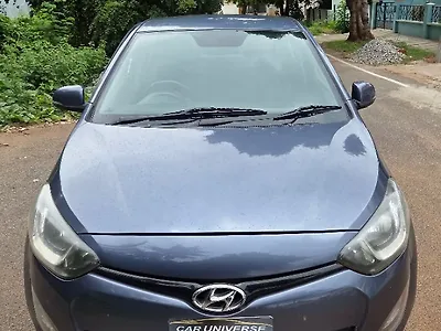 2012 Hyundai i20 Asta 1.4 CRDI with AVN 6 Speed 1