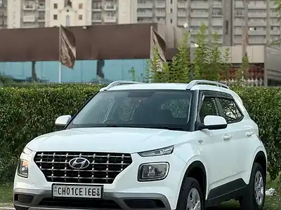 2021 हुंडई वेन्यू s प्लस 1.2 पेट्रोल 1