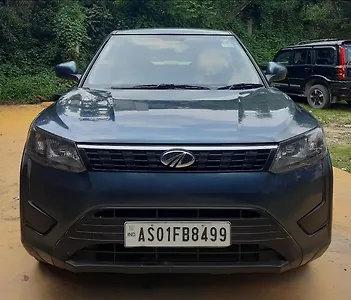 2022 Mahindra XUV300 W4 1.5 Diesel 1 2022 Mahindra XUV300 W4 1.5 Diesel 1