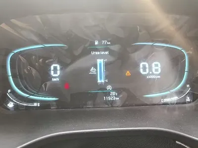 2025 Kia Carens Premium (O) 1.5 Diesel MT 7 STR