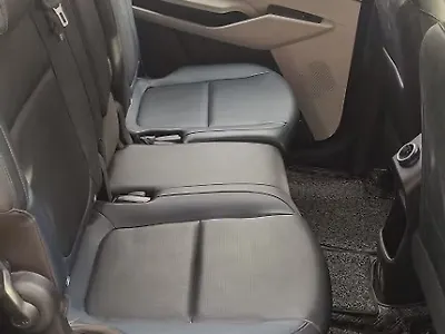 2025 Kia Carens Premium (O) 1.5 Diesel MT 7 STR