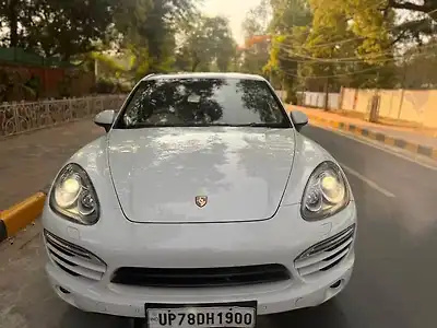 2014 पोर्शे काइएन डीज़ल 1