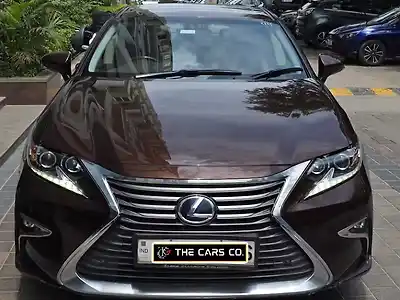2017 लेक्सस ES 500e 300h 1