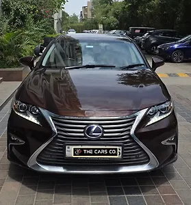 Second Hand Lexus ES 300h in Noida Second Hand Lexus ES 300h in Noida