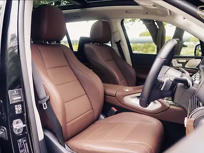 2025 Mercedes-Benz GLS 450 4MATIC Petrol 3.0L Turbo Automatic