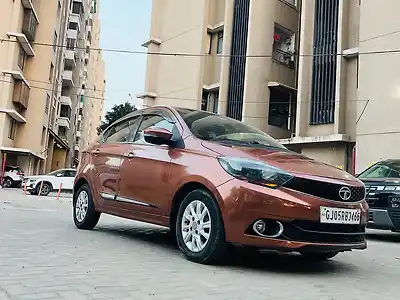 2018 टाटा टिगोर रेवोटॉर्क xz (o) 1