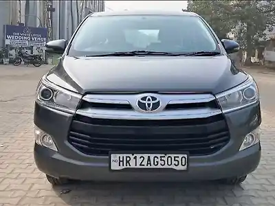 2018 टोयोटा इनोवा क्रिस्टा 2.4 V डीज़ल 1