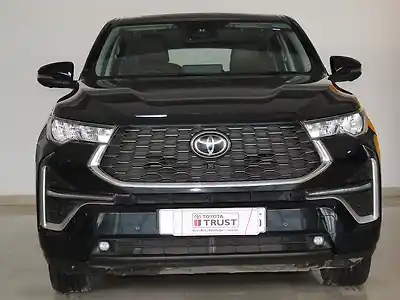 2023 टोयोटा इनोवा हायक्रॉस ZX Hybrid (Electric + Petrol) Automatic (e-CVT) 7 STR 1