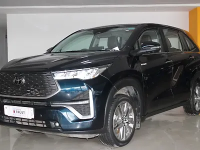 2023 Toyota Innova Hycross ZX Hybrid (Electric + Petrol) Automatic (e-CVT) 7 STR