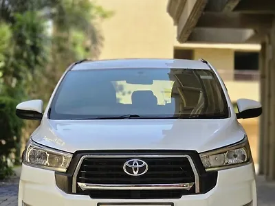 Second Hand Toyota Innova Crysta 2.8 GX AT 7 STR [2016-2020] in Nashik