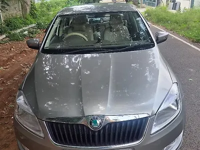 2012 Skoda Rapid Ambition 1.6 TDI CR MT Plus 1