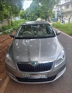 2012 Skoda Rapid Ambition 1.6 TDI CR MT Plus 1 2012 Skoda Rapid Ambition 1.6 TDI CR MT Plus 1