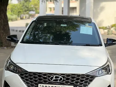Second Hand Hyundai Verna SX (O) 1.5 CRDi AT in Moga