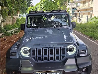 2025 Mahindra Thar Roxx AX7 L 4WD Diesel 2.2L Turbo Manual 1