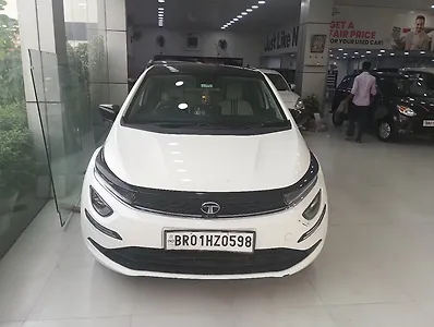2024 Tata Altroz XZ Plus (O) (S) iCNG 1 2024 Tata Altroz XZ Plus (O) (S) iCNG 1