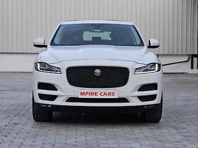 2017 Jaguar F-Pace Prestige 1