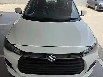 Second Hand मारुति सुज़ुकी डिज़ायर VXi Petrol Automatic in कुरुक्षेत्र