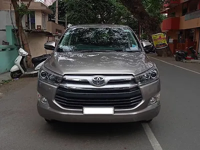 2018 Toyota Innova Crysta 2.4 V Diesel 1