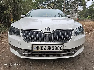Second Hand Skoda Superb L&K TSI AT in Mumbai