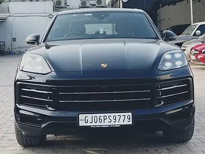 Second Hand Porsche Cayenne E-Hybrid in Ahmedabad