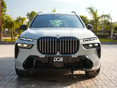 2024 बीएमडब्ल्यू x7 एक्सड्राइव40i एम स्पोर्ट 1