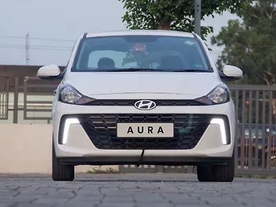 2025 Hyundai Aura SX (O) Petrol Manual 1
