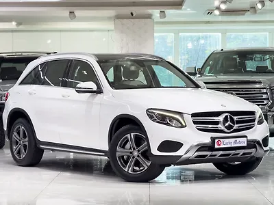 2017 Mercedes-Benz GLC 220 d Progressive 1 2017 Mercedes-Benz GLC 220 d Progressive 1
