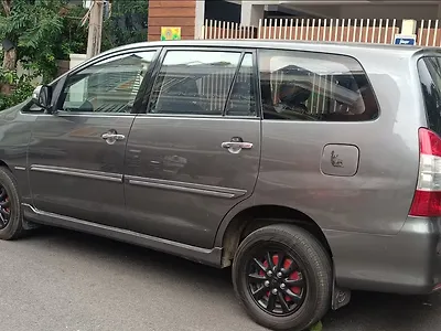 2012 Toyota Innova 2.5 VX 7 STR BS-IV