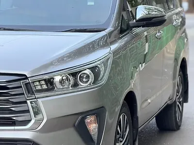 14 Used Toyota Innova Crysta Cars In Rajkot, Second Hand Toyota