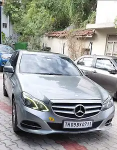 2013 मर्सिडीज़ बेंज़ E-क्लास e220 cdi ब्लू एफ़िशियंसी 1