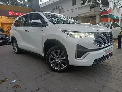 2024 Toyota Innova Hycross ZX (O) Hybrid (Electric + Petrol) Automatic (e-CVT) 7 STR