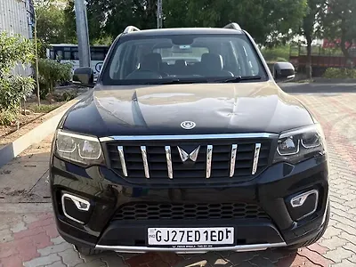 2024 Mahindra Scorpio N Z8 Petrol AT 7 STR 1