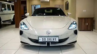 2025 MG Cyberster GT 77.0 kWh Dual Tone 1