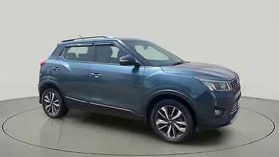 Second Hand Mahindra XUV300 W8 (O) 1.2 Petrol in Dombivali Second Hand Mahindra XUV300 W8 (O) 1.2 Petrol in Dombivali