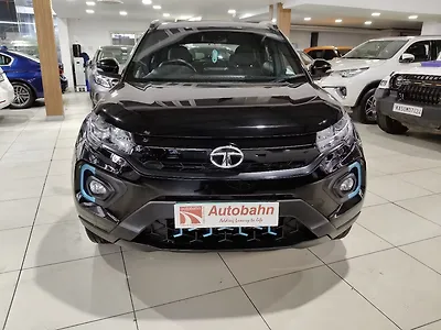2022 Tata Nexon EV XZ Plus LUX 1