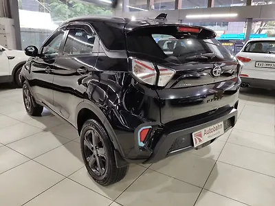 2022 Tata Nexon EV XZ Plus LUX