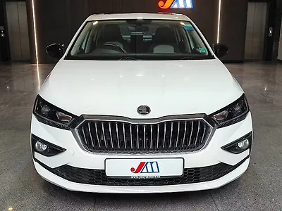 Second Hand Skoda Slavia Style 1.5L TSI DSG in Ahmedabad Second Hand Skoda Slavia Style 1.5L TSI DSG in Ahmedabad
