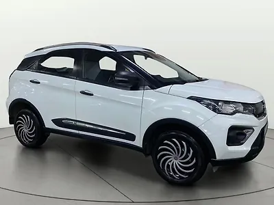 2023 Tata Nexon XMA Plus (S) 1