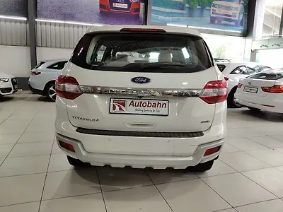 2019 Ford Endeavour Titanium Plus 3.2 4x4 AT