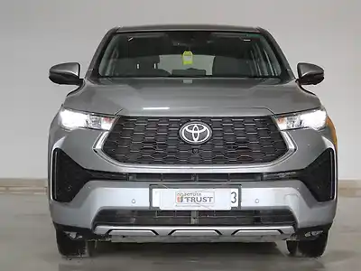 2023 टोयोटा इनोवा हायक्रॉस VX Hybrid (Electric + Petrol) Automatic (e-CVT) 7 STR 1