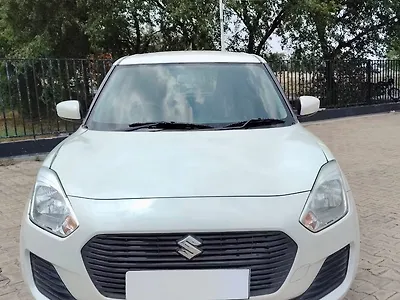 2020 Maruti Suzuki Swift VXi AMT 1