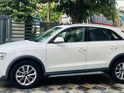 Second Hand ऑडी q3 35 tdi प्रीमियम + सनरूफ़ in मोहाली