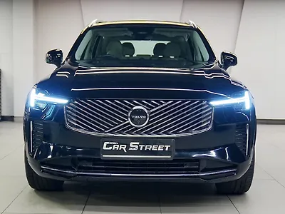 Second Hand Volvo XC90 B5 Ultra in Delhi