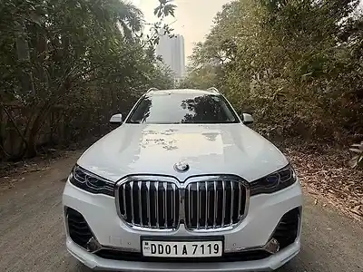 Second Hand बीएमडब्ल्यू x7 एक्सड्राइव30d डीपीई सिग्नेचर in मुंबई
