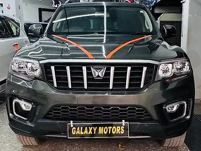 2023 Mahindra Scorpio N Z4 Diesel AT 2WD 7 STR [2023-2025] 1